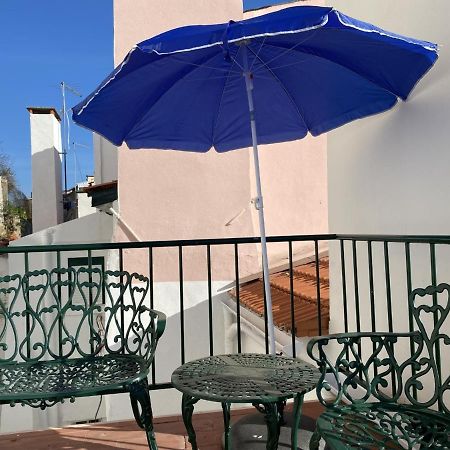 Moderno Apartamento Em Bairro Tipico Lisboeta Lisbon Bagian luar foto