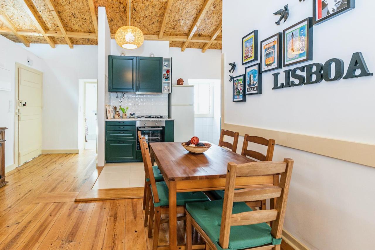 Moderno Apartamento Em Bairro Tipico Lisboeta Lisbon Bagian luar foto